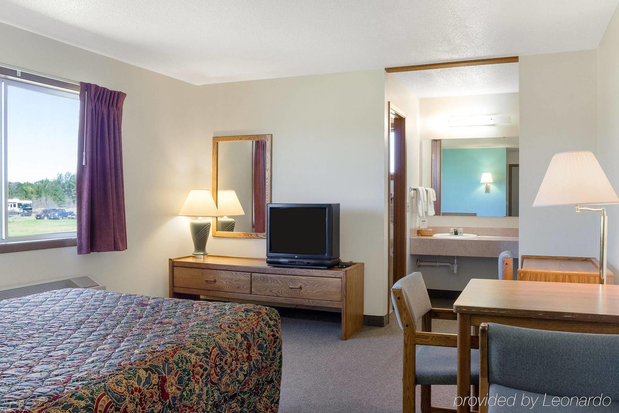 Rodeway Inn Pine River ภายนอก รูปภาพ