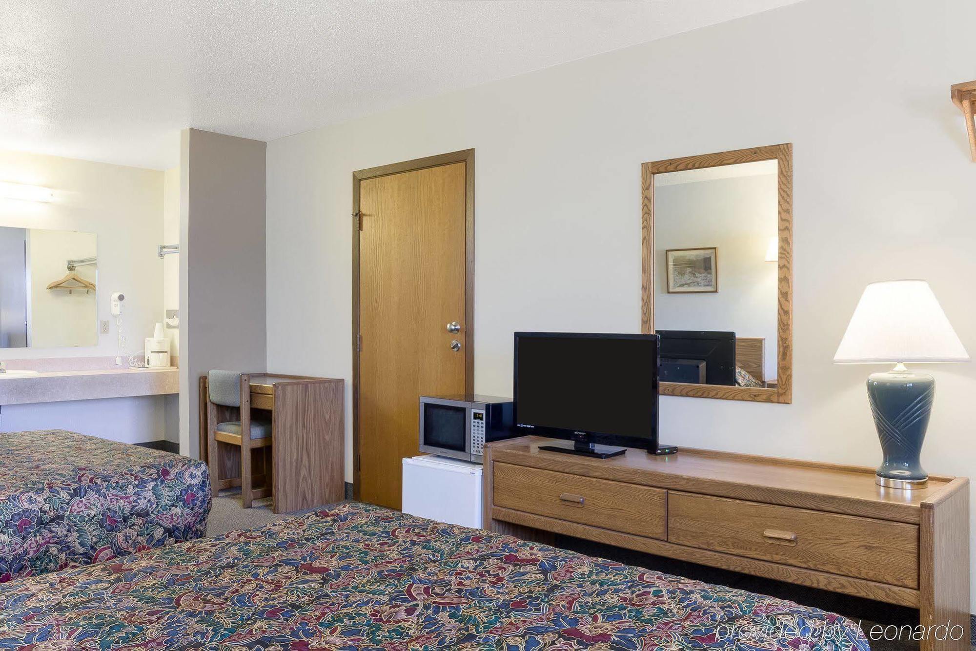 Rodeway Inn Pine River ภายนอก รูปภาพ