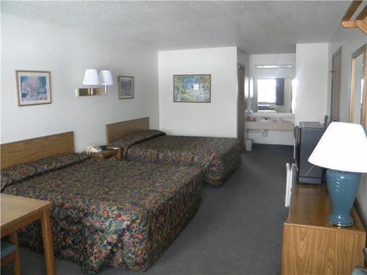 Rodeway Inn Pine River ภายนอก รูปภาพ